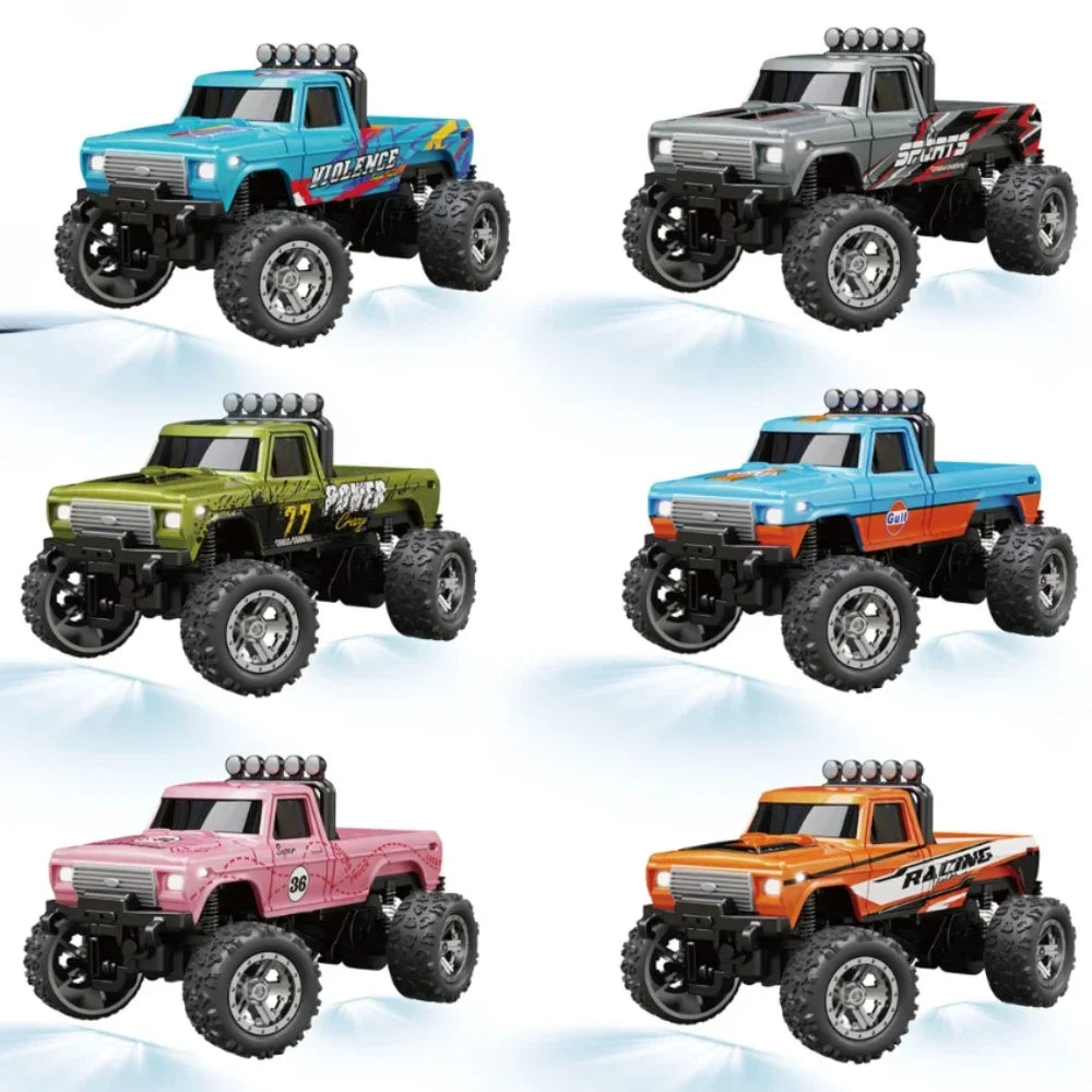 RC Monster Truck Tout-Terrain 1/64 — Mini Voiture d'Escalade Modèle Alliage 2.4G, Télécommande, Véhicule Électrique